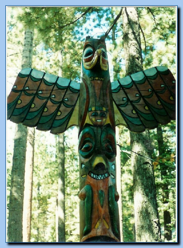 2 105 Totem Traditional Archive 05